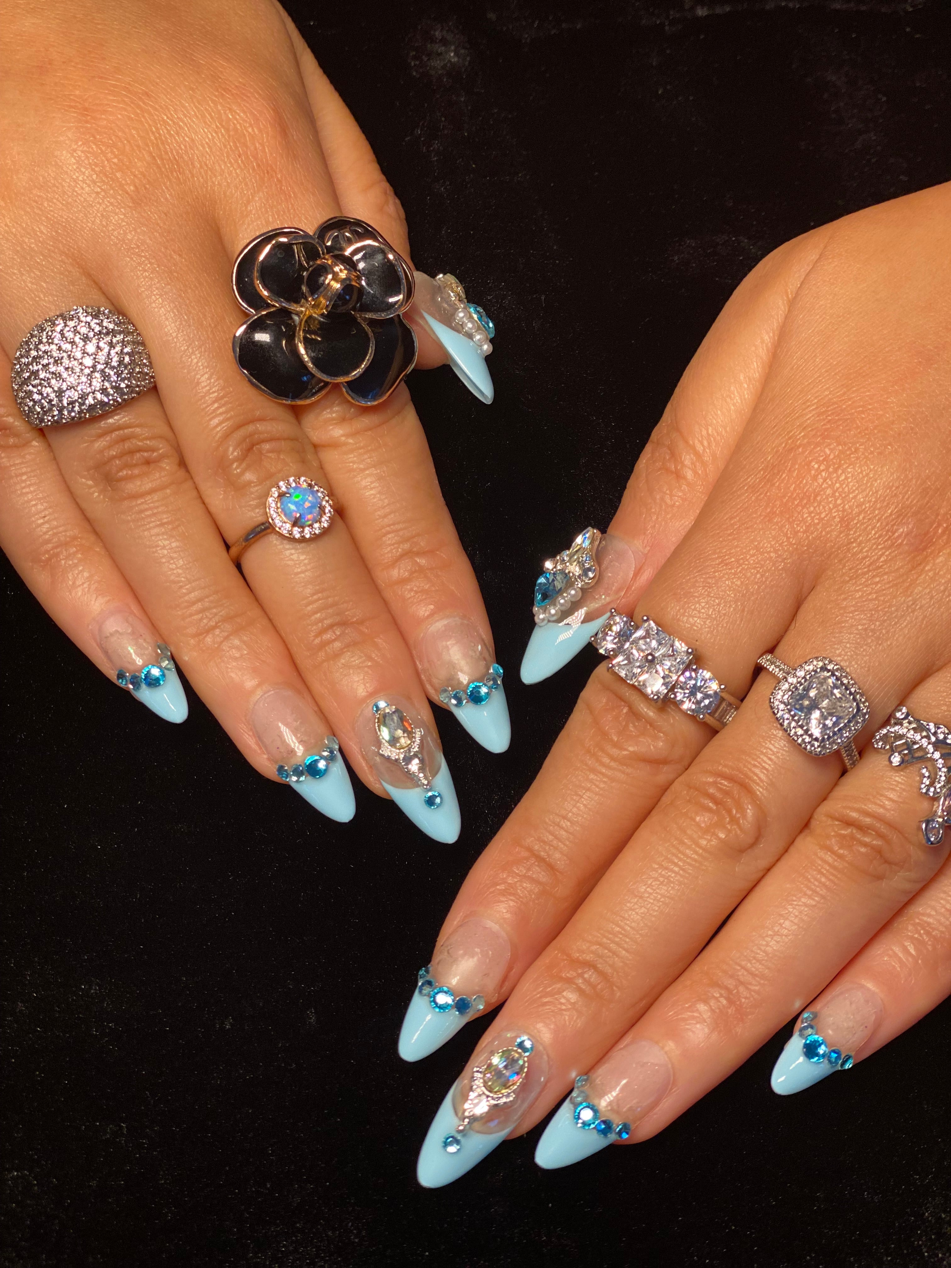 Blue Crystal Glam Nails CR163