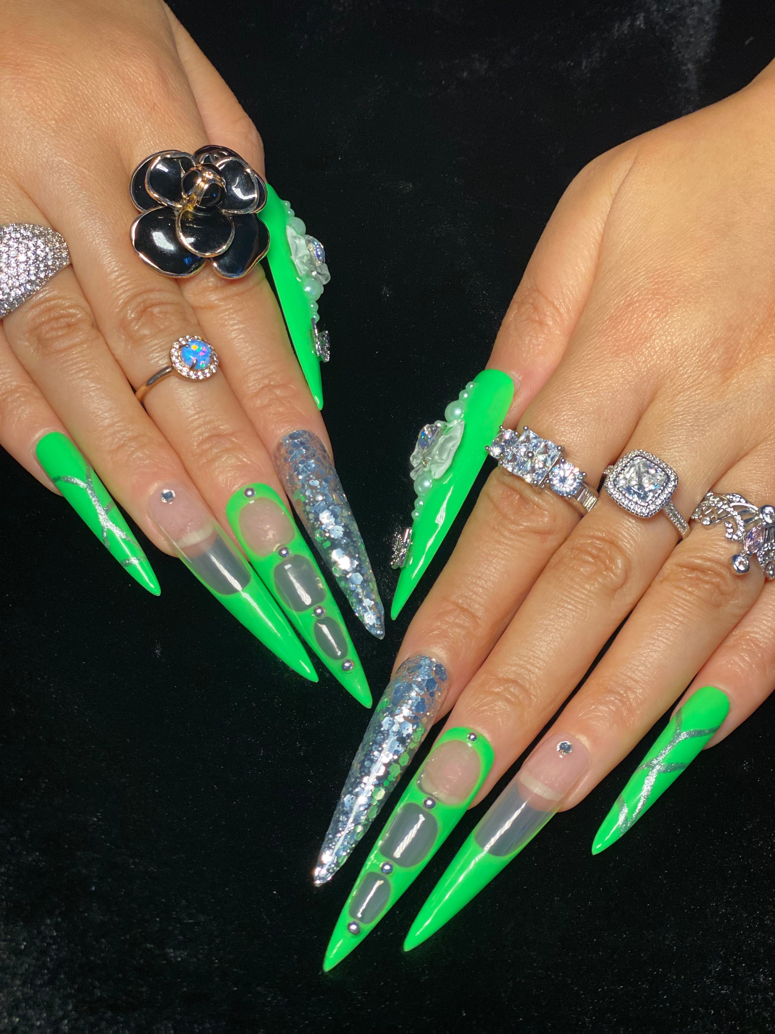 Neon Green Crystal Accent Nail Set CR18