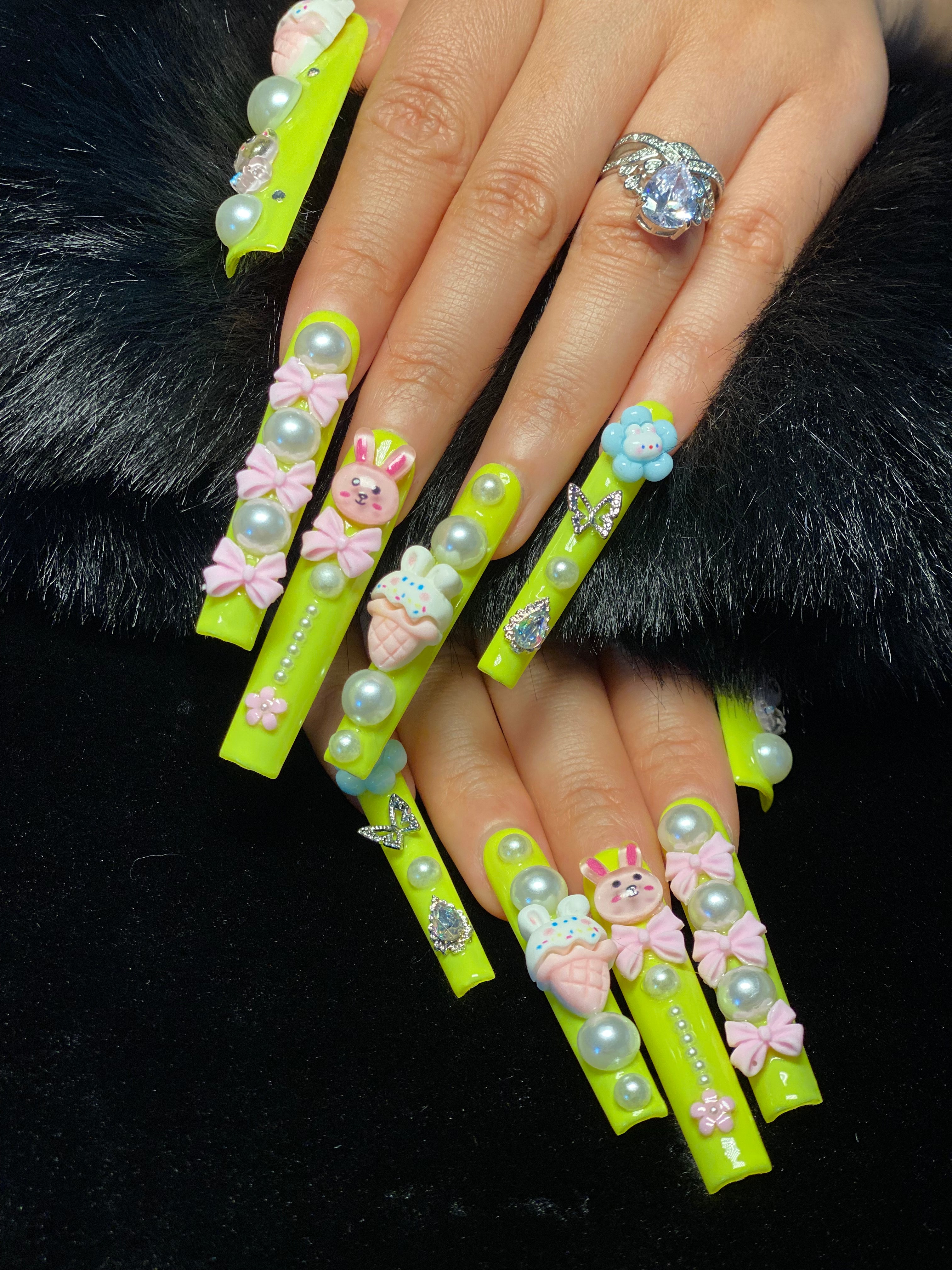 Charming Pastel 3D Nail Set CR09